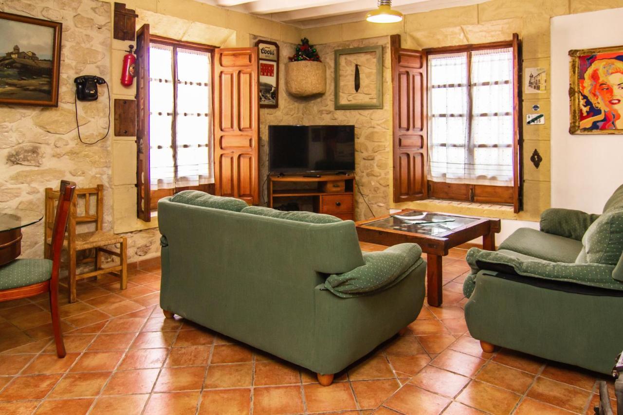 Casa Rural "Dona Martina" Villa Elche de la Sierra Exteriör bild